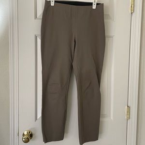 A NEW DAY Pant Size 6